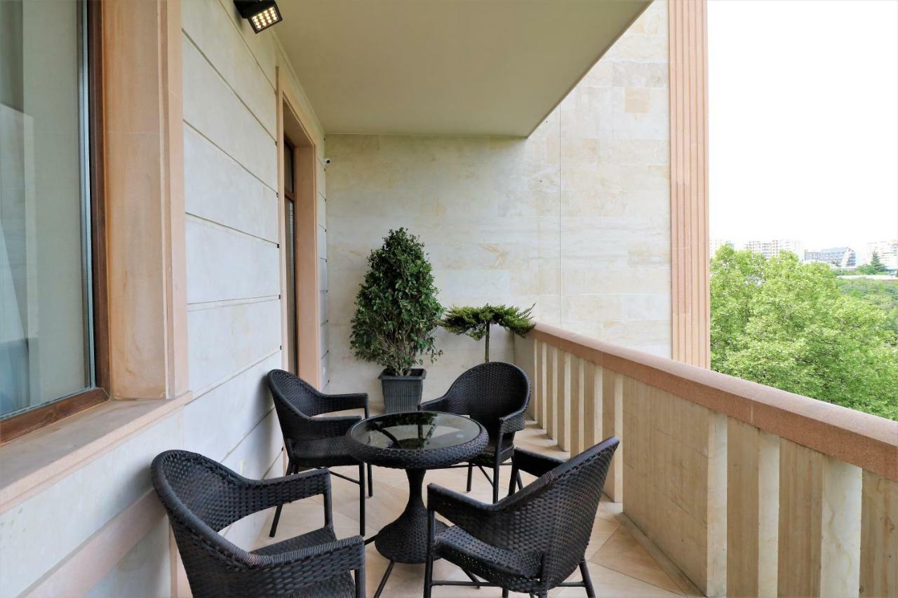 Luxury Aparthotel 5Rooms In Tbilisi Center المظهر الخارجي الصورة